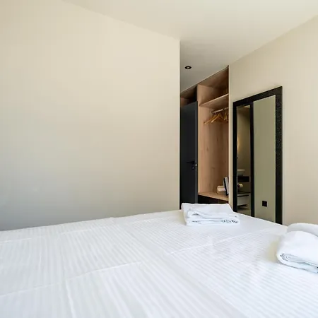 Luxury Helena, With Heated Pool * Makarska