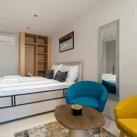 Luxury Helena, With Heated Pool *