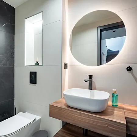Luxury Helena, With Heated Pool *